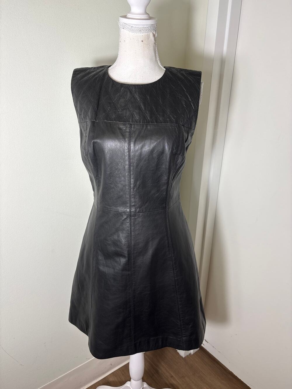 Miss Wu 100% Leather Mini Dress Sz 8